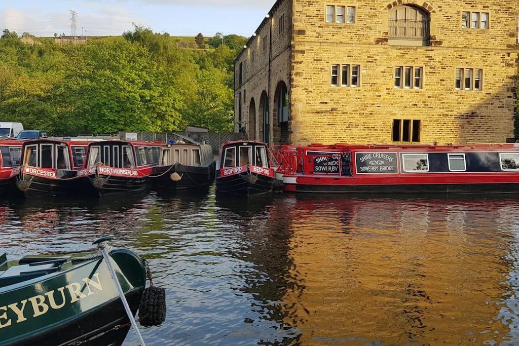 Bowie'S Abode Sowerby Bridge Buitenkant foto