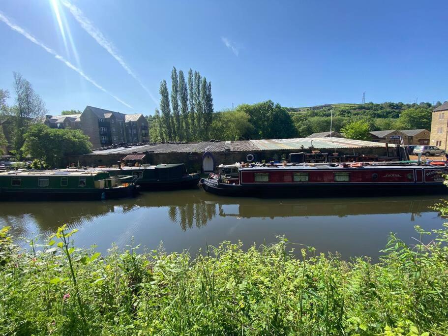 Bowie'S Abode Sowerby Bridge Buitenkant foto